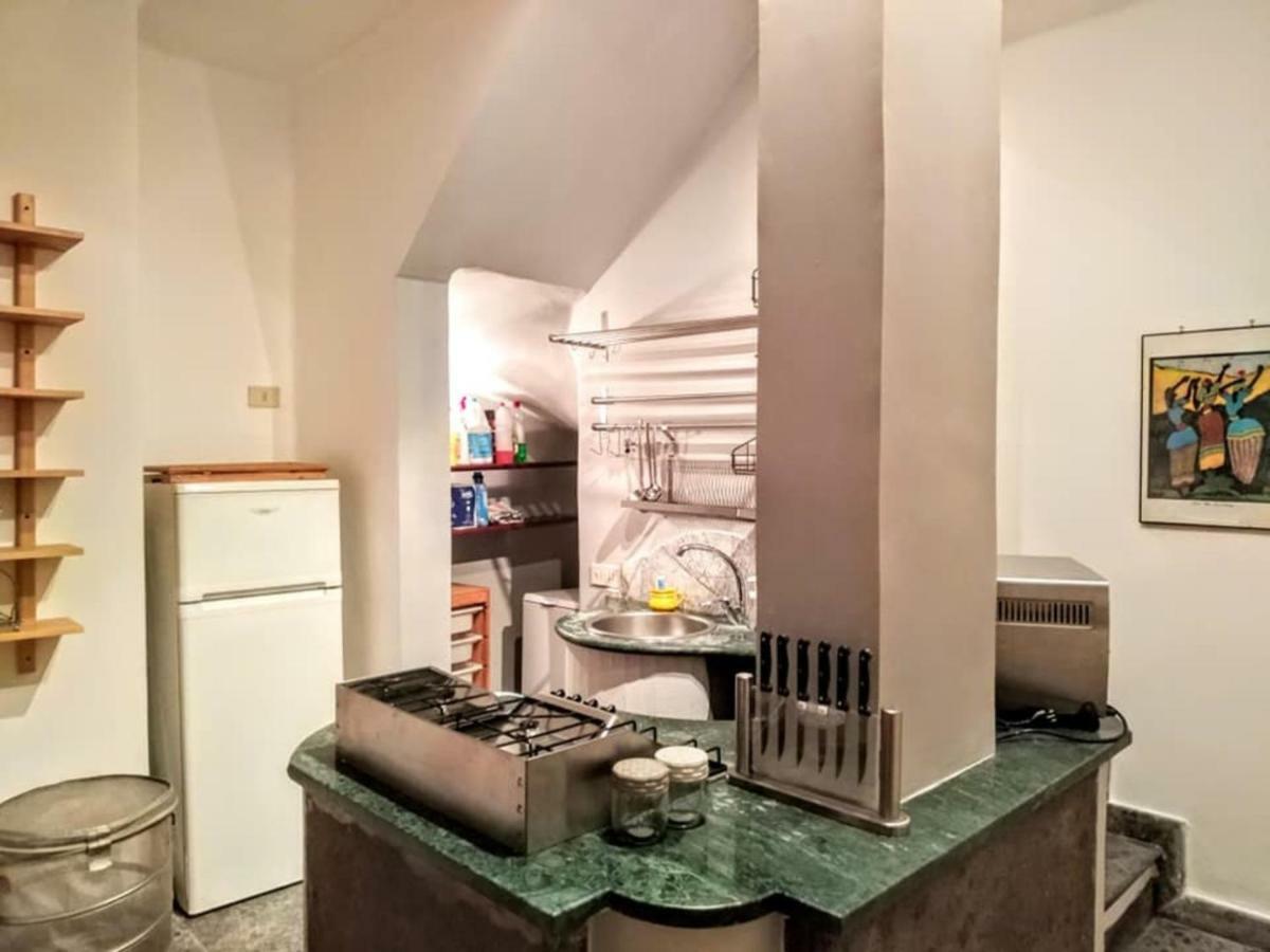 Apartment La Casa Di Marzia Al Vaticano By Holidayngo Rome